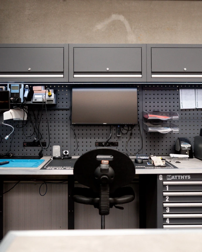 Internal Repair desk